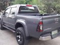 Isuzu Dmax l.s 4x2 manual 2009model-1