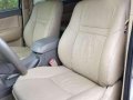 2012 Toyota Fortuner V FULL Casa Records-5