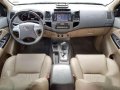 2012 Toyota Fortuner V FULL Casa Records-3