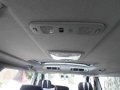 2005 Toyota Hiace van Automatic Diesel for sale-8