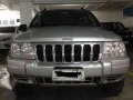 Jeep Grand Cherokee Laredo edition at low mileage-7