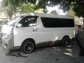 2011 Toyota Hiace GL grandia 2.5-5