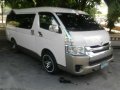 2011 Toyota Hiace GL grandia 2.5-1