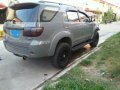 Toyota Fortuner V 2009 AT for sale-0
