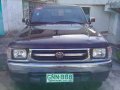 Toyota Hilux 2000 for sale-1