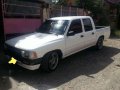 For sale Toyota Hilux 4 x 2 isuzu fuego Mitsubishi L200 nissan-3