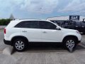 Top Of The Line Kia Sorento EX 2.2 AT Diesel-5