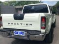 Nissan Frontier Titanium 4x4 Automatic 2003-5