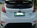 Ford Fiesta 2012 White AT for sale-1