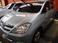 For sale Toyota Innova E MT gas 2008-4