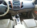 Toyota Fortuner V 2009 AT for sale-5