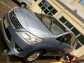 Toyota Innova 2.0 E Blue for sale-2
