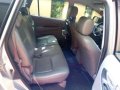 Toyota Innova J 2010 MT Diesel for sale-6