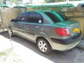 Low mileage Kia Rio sedan manual 2008-1