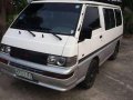 Mitsubishi L300 Exceed Van White for sale-0