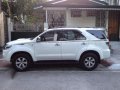 Toyota Fortuner V 4*4 Top of the Line-2