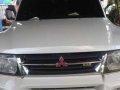 Mitsubishi Pajero 2004 MT White For Sale-1