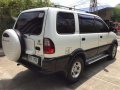 Isuzu Crosswind Xuv 2003 White AT -2