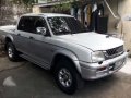 Mitsubishi L200 Strada 4x4 Endevour-3