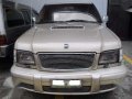 Isuzu Trooper 2003 (Skyroof Edition)-6