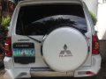 Mitsubishi Pajero 2004 MT White For Sale-8