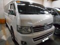 Toyota Super Grandia 2013 White -2