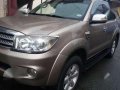 2011 Toyota Fortuner G diesel at-0