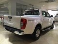 New NISSAN NP300 NAVARA 4X2 6-MT Calibre-1