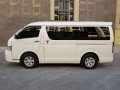 2009 Toyota Hiace Super Grandia AT White -5