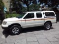 Nissan Frontier 2005 MT 2.7S not 2004.2003 hilux 2002.2001.L200 strada-2