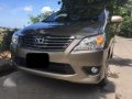 BIG discount awaits u!2013 TOYOTA INNOVA G (top of the line)-10