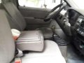 Kia pregio gs 2006 manual-4