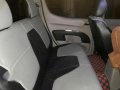 2011 Mitusbishi strada 4x2 manual hilux navarra dmax-6