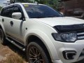 2015 mitsubishi montero sports MT 4x2-2
