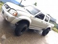 nissan frontier-0