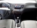 Kia Rio LX 2011 Manual-3