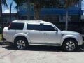 Ford Everest 4x2 manual 2011Model-3