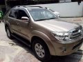 2011 Toyota Fortuner G 2.5 Diesel Matic 1own Leather seats interior-5