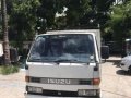 isuzu elf fb van-1