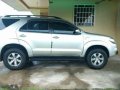 Toyota Fortuner 27 vvti G Model 2008-11