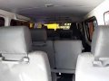 toyota hiace commuter-7