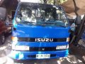 Isuzu Elf Dropside-1