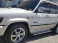 Isuzu Trooper 2002 LS White Executive not toyota mitsubishi honda bmw-0