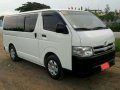 2013 Toyota Hiace Commuter d4d manual diesel-1