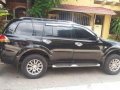 2012 Mitsubishi Montero gls v-0