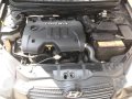 2011 hyundai accent crdi turbo diesel-11