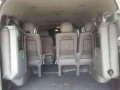 Toyota hiace super grandia-6