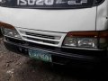2010 Isuzu Elf nkr-1