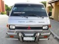 Mitsubishi L300 Versa Van 02-0