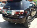 Toyota fortuner 4x4 2007 model but modified to 2010 model-2